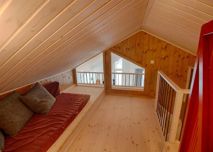 Chalet New 4bedroom With Sauna, Terrace & Fireplace *