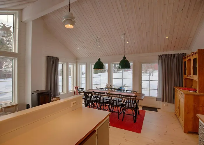 New 4bedroom With Sauna, Terrace & Fireplace シャレー *